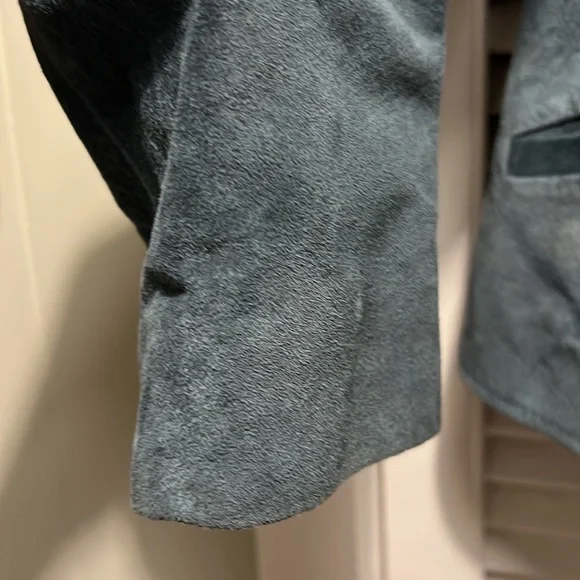 Vintage suede blazer - Picture 6 of 7